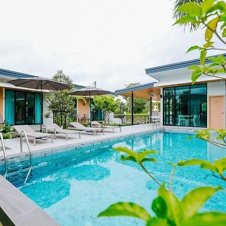 Cheeva Pool Villa Khao Lak Eksteriør billede